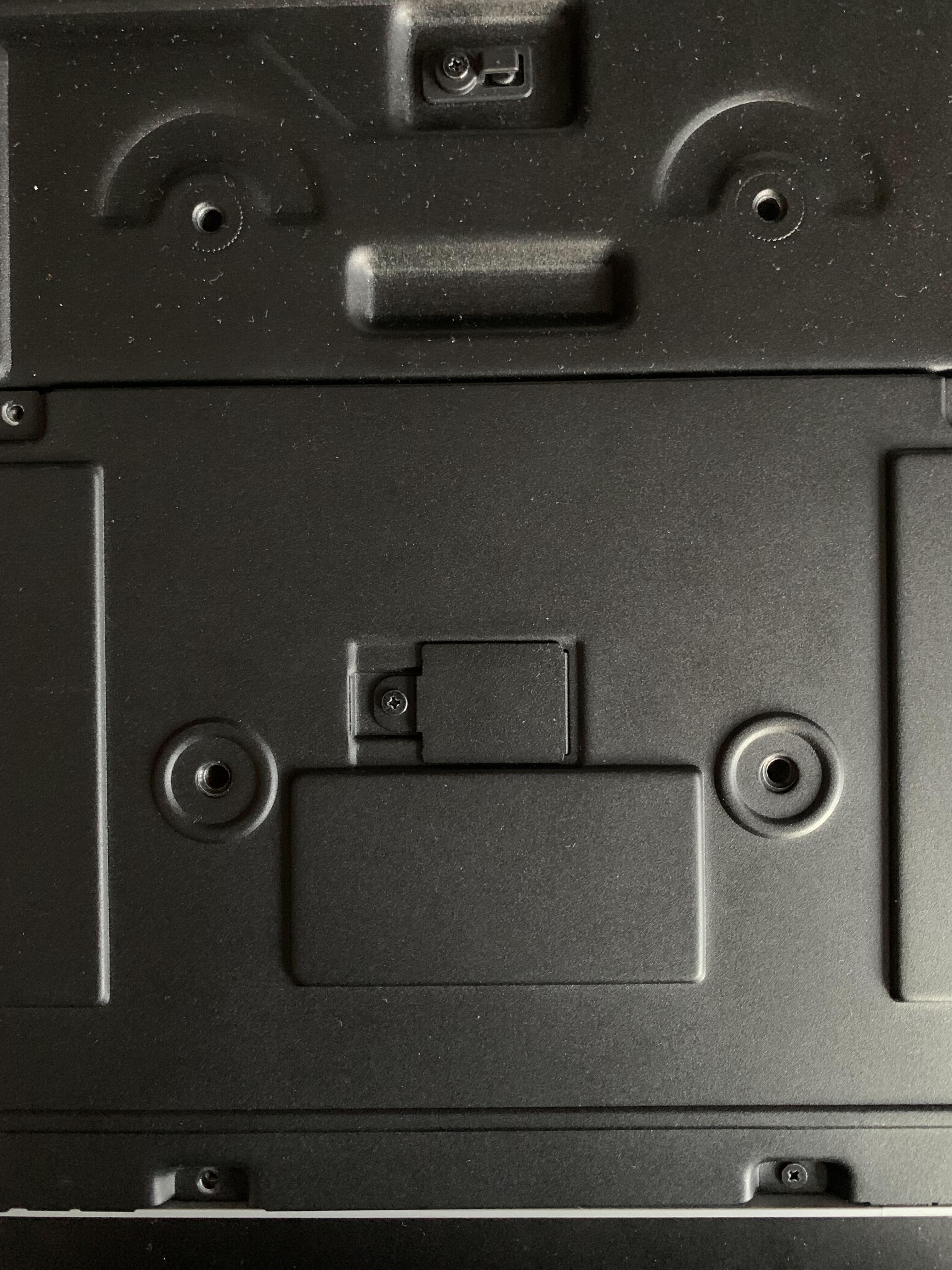 properly-installed-SIM_latch.jpg